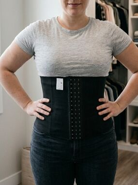 Ler It GLOW Black Waist Trainer Corset - 100% Colombian